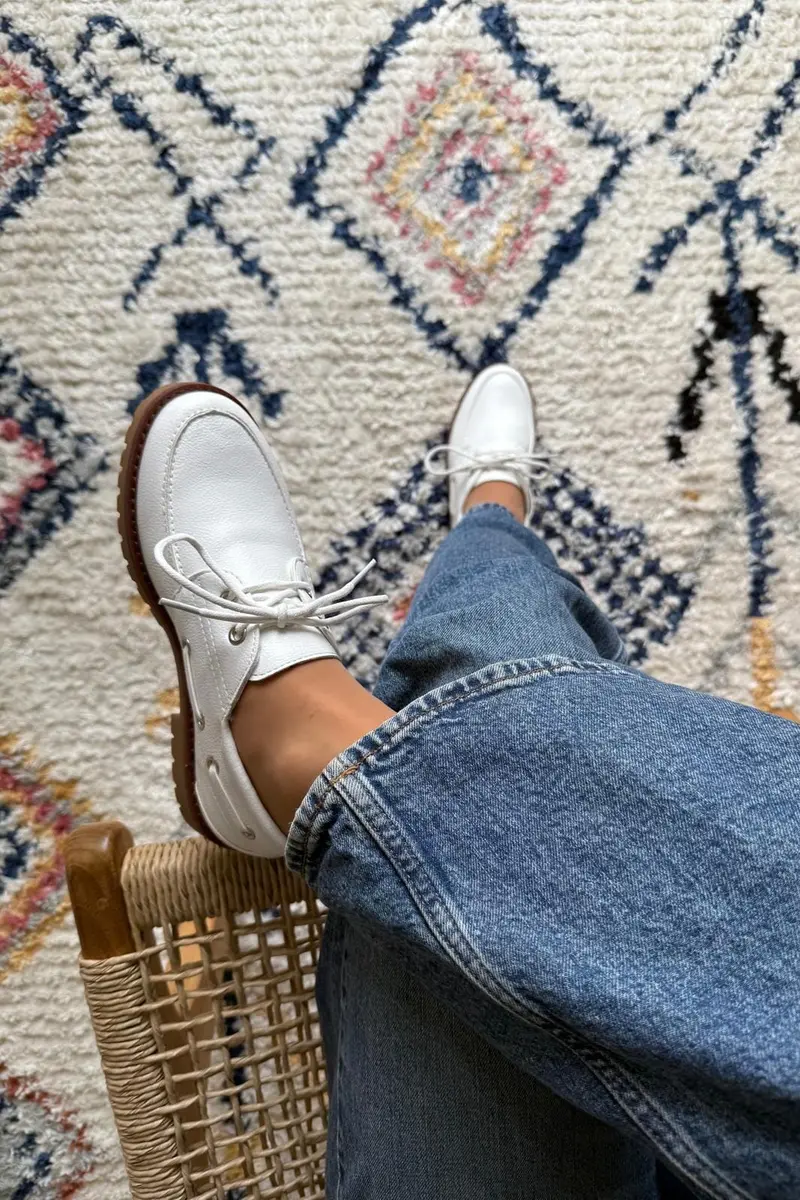 Bloom - Sunflower Loafer - White