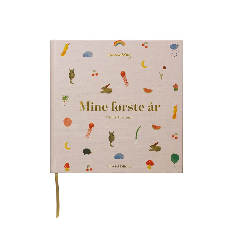 Bog, Mine første år - special edition, rosa