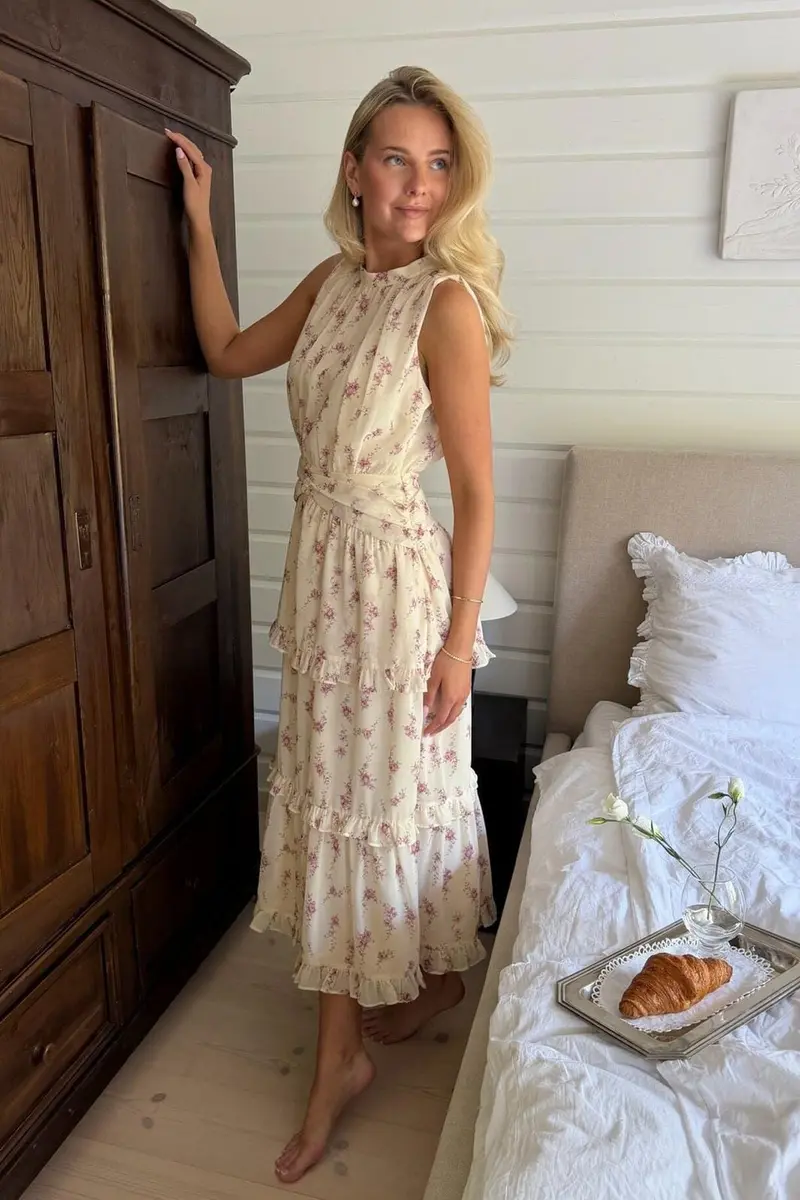 BYIC - Jasminic Long Dress A25265 - Off White Vintage Rose