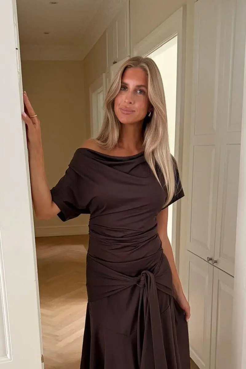 Byic x Molly&My - Neelic Top A25546 - Chocolate Brown