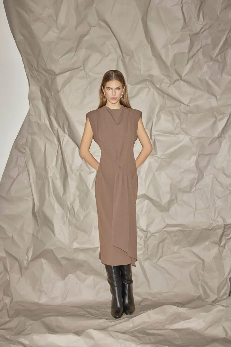 Co´Couture - Falconcc Pleat Dress 46025 - 154 - Walnut