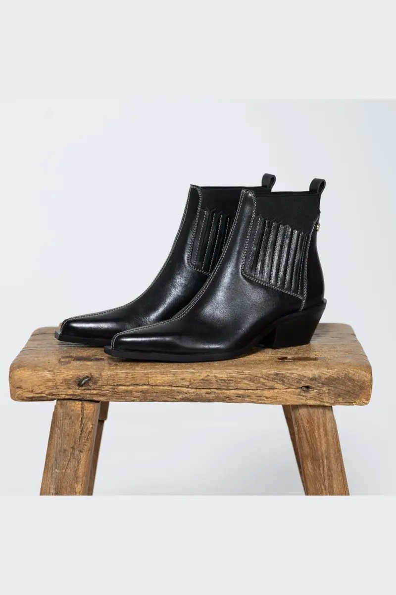 Copenhagen Shoes - The Walking Boot L Cs9041 - 0001 - Black