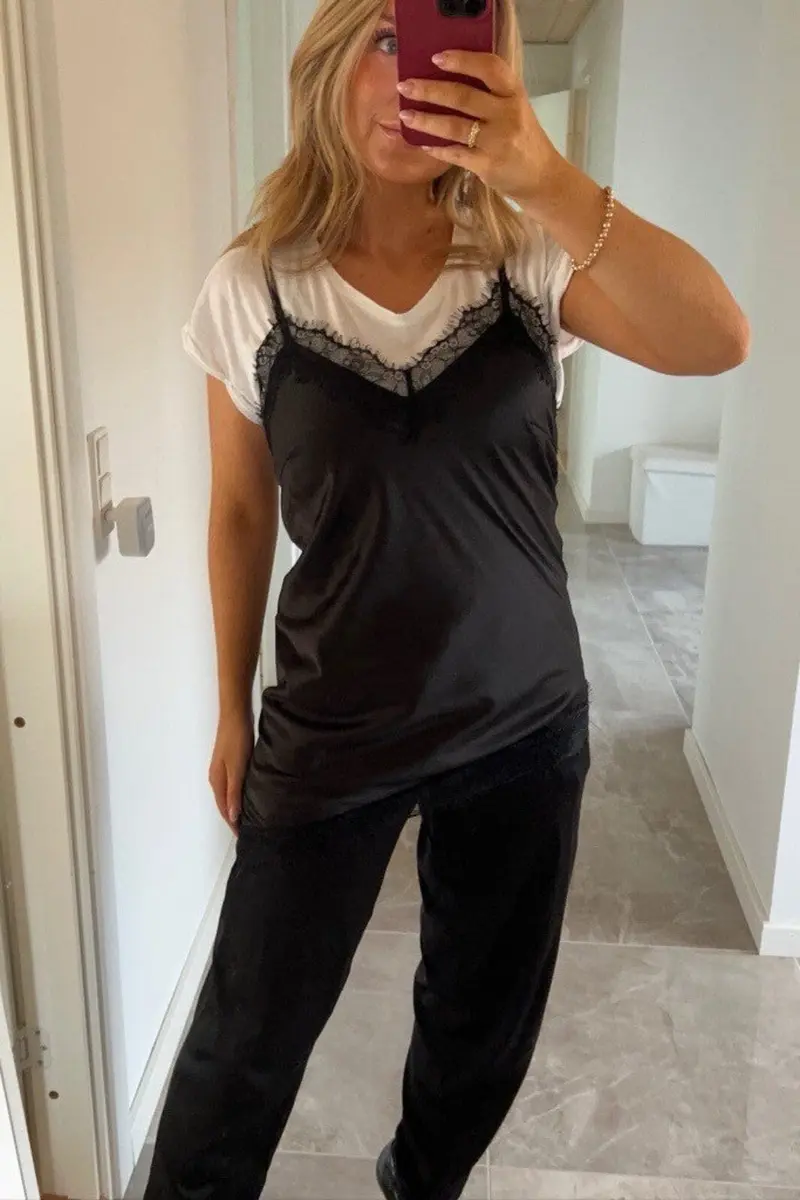 Dear Molly - Lace Top - Black