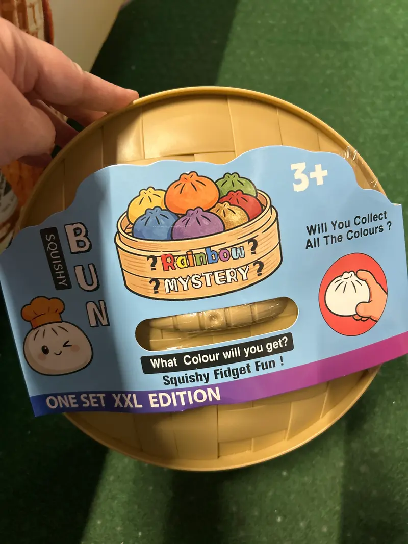 Dumpling XXL Squishy – Mystery Farve