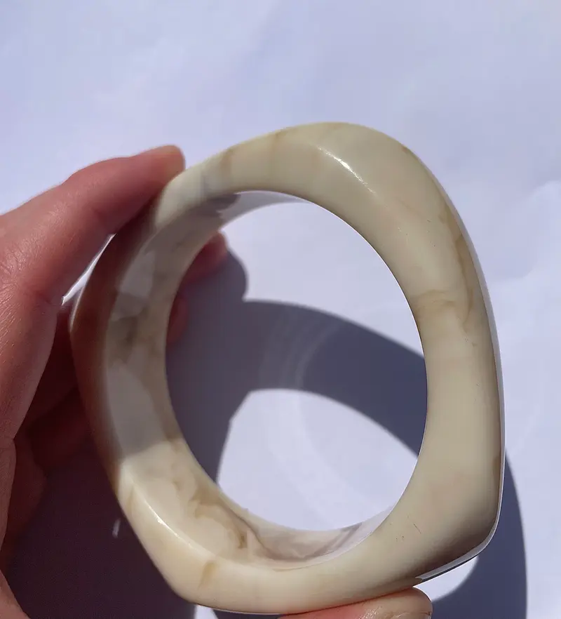 Estella Acetate Bracelet creme