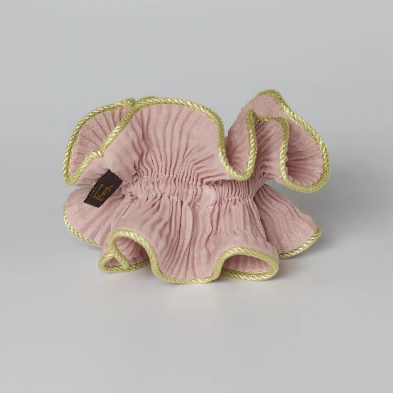 Jessie crepe scrunchie / Pudder