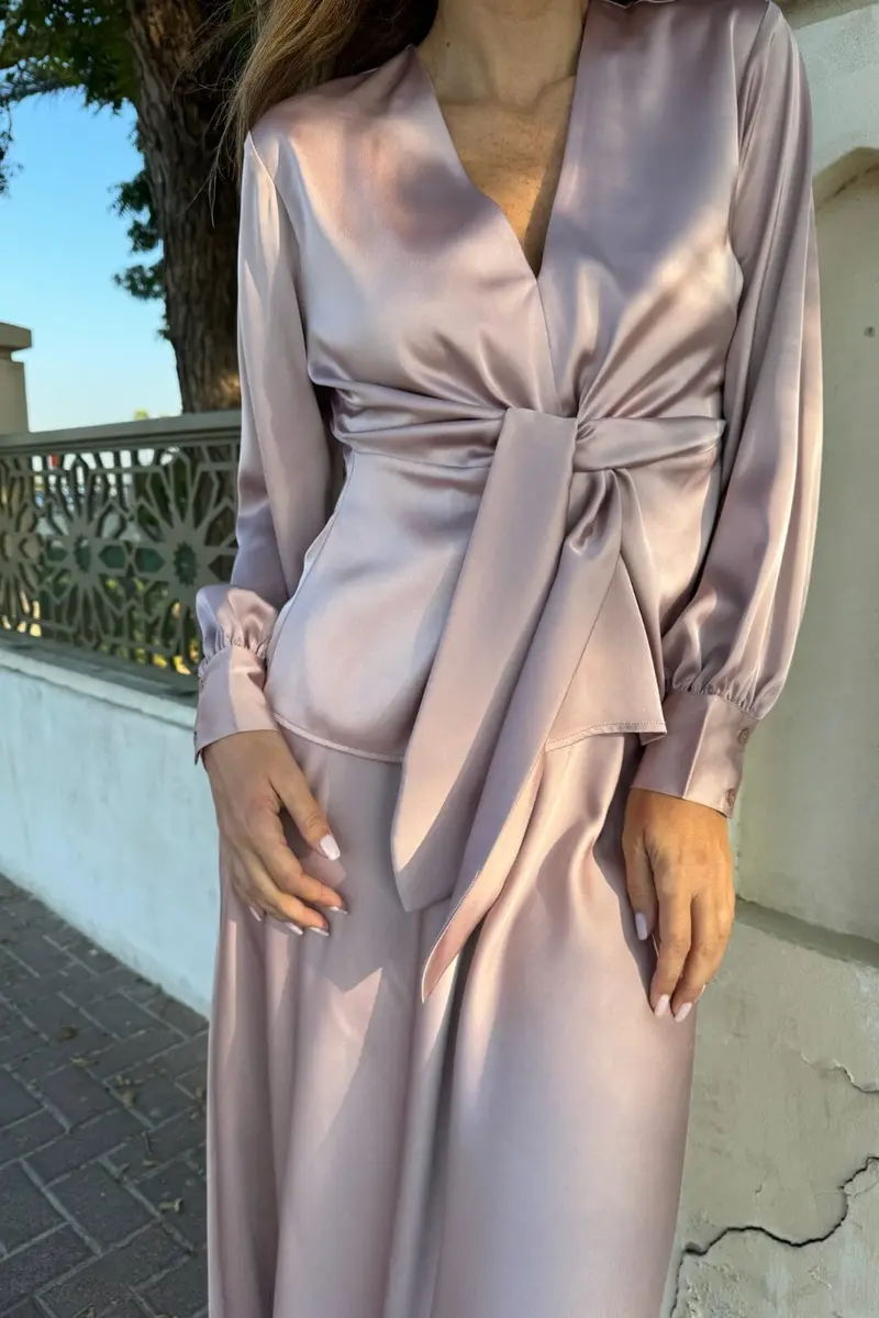 Karmamia - Blair Blouse - Semi Rich Blush