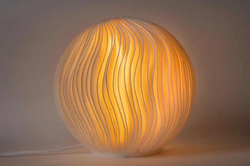 Leora O5 Wind Skulpturlampe