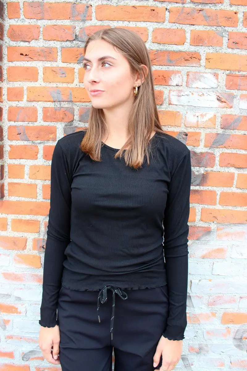 Liberte - Natalia Ls Round Neck Blouse - Black