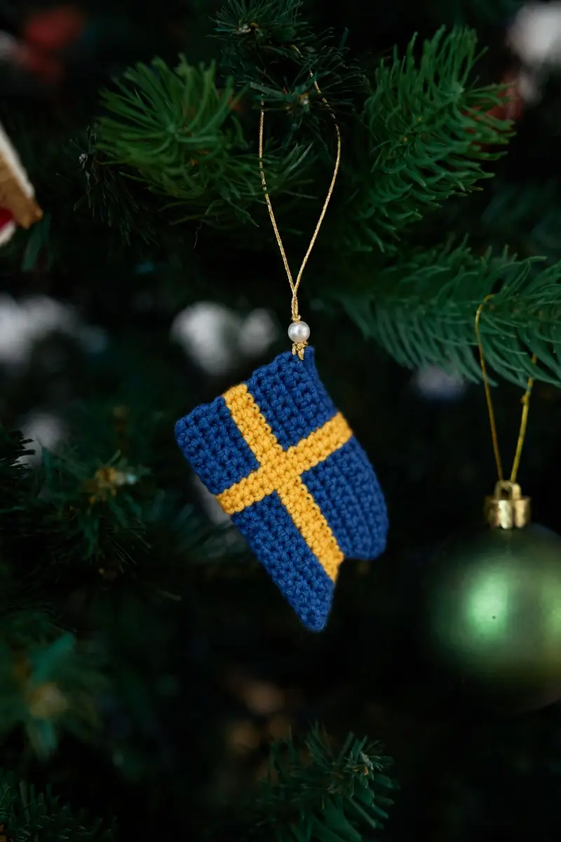 Lille Arv - Svensk Flag Med Hvid Perle