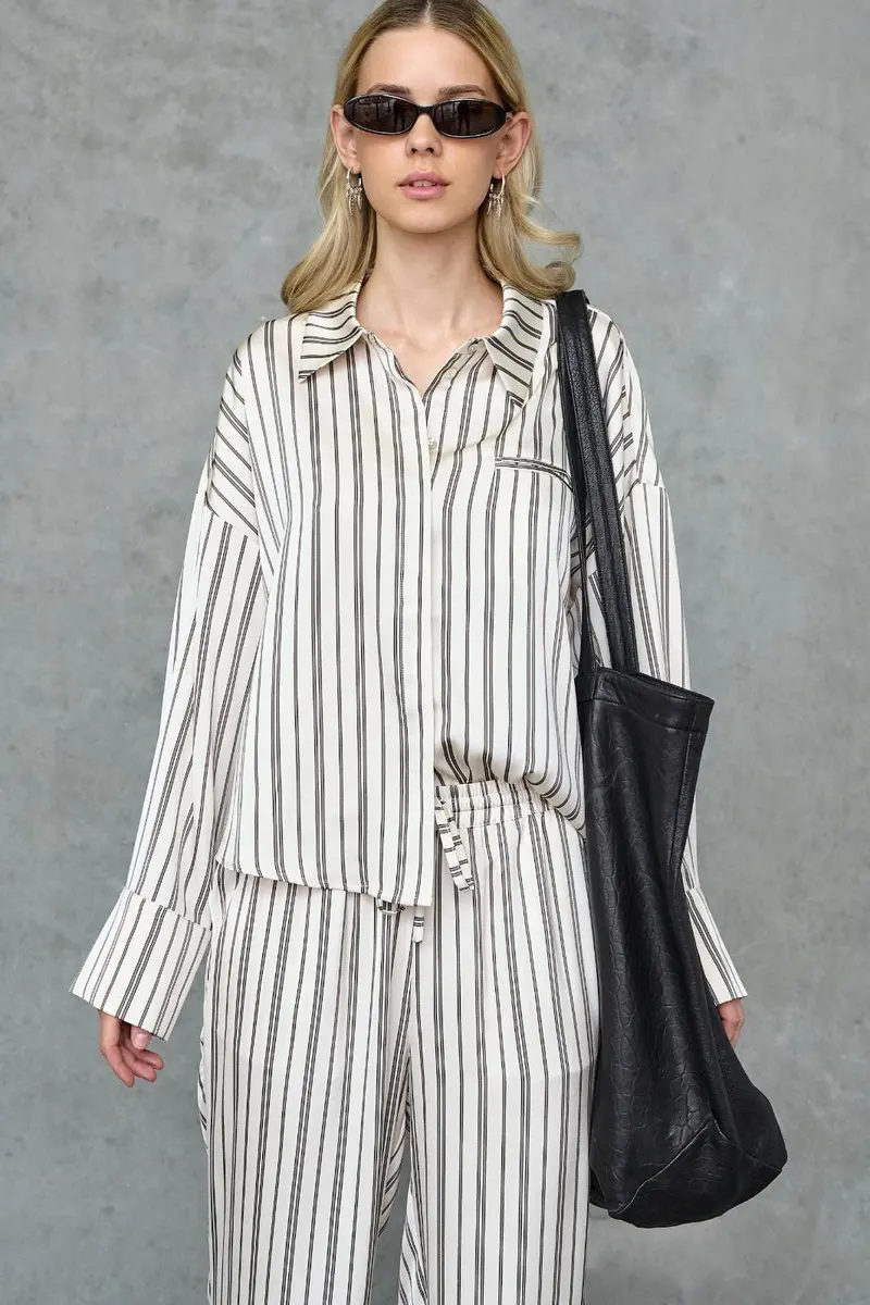 Love & Divine - Love1495-5 20145 - 833 - Cream Stripes
