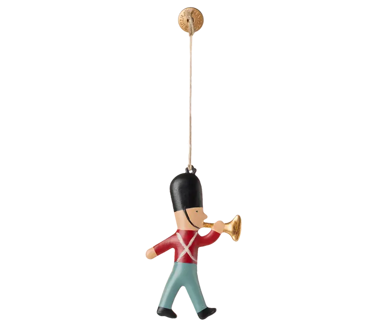 Metalpynt, Garde, Trumpet
