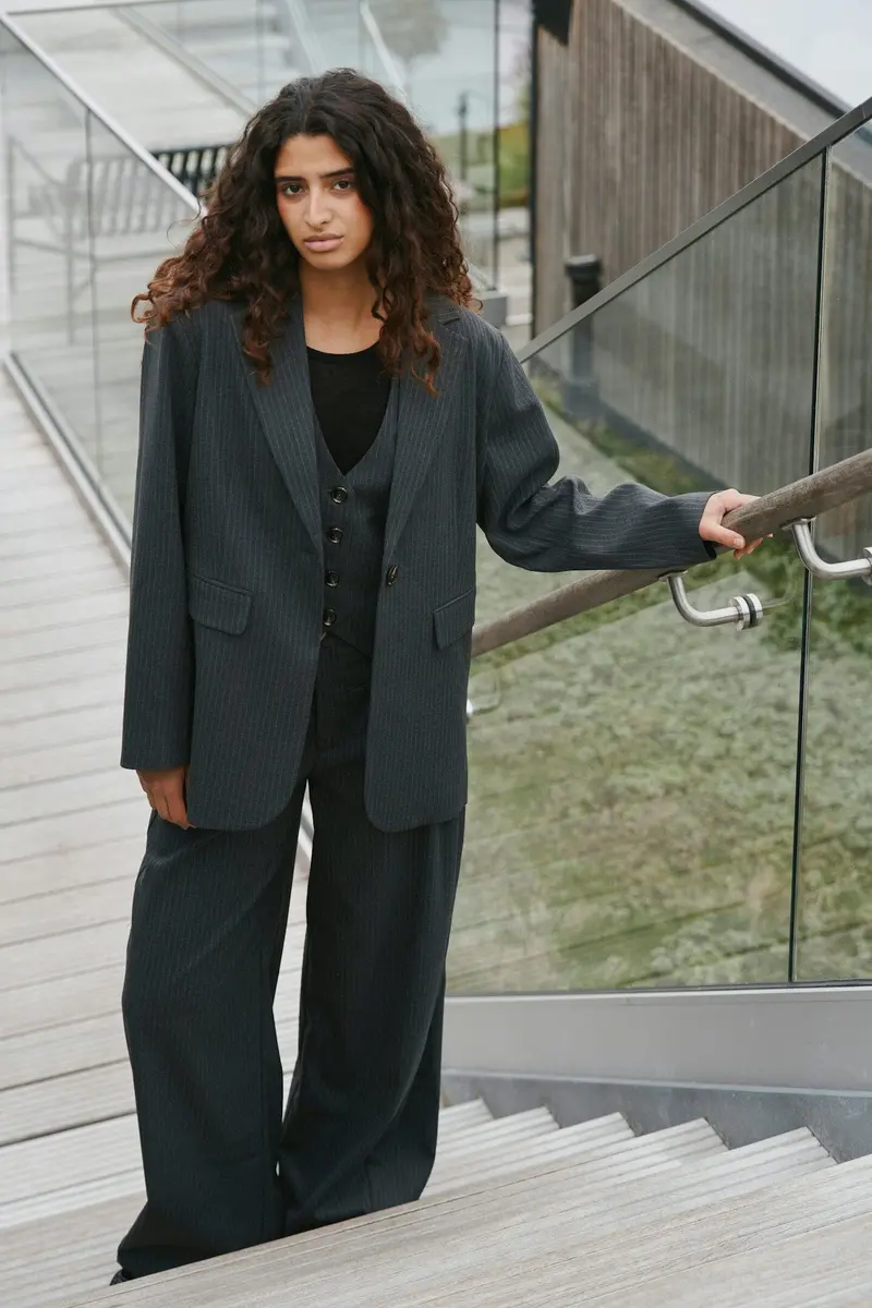 Neo Noir - Aarielle Slim Pinstripe Blazer 171088 - 107 - Dark Grey Melange