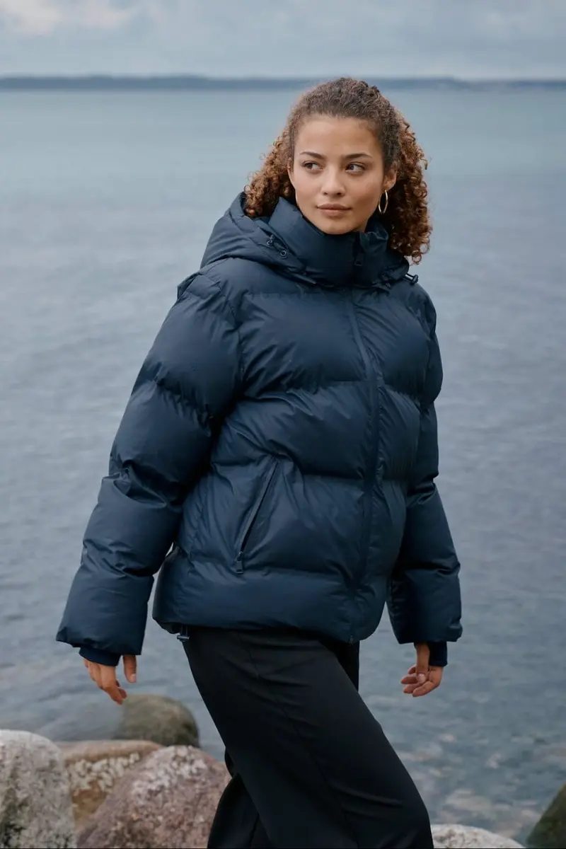 Neo Noir - Fox C Puffer Jacket - Navy