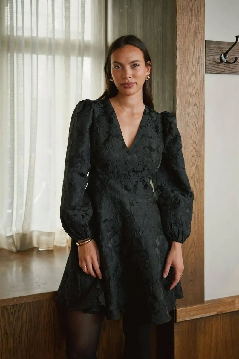 Neo Noir - Milly Flower Brocade Dress 171050 - 100 - Black