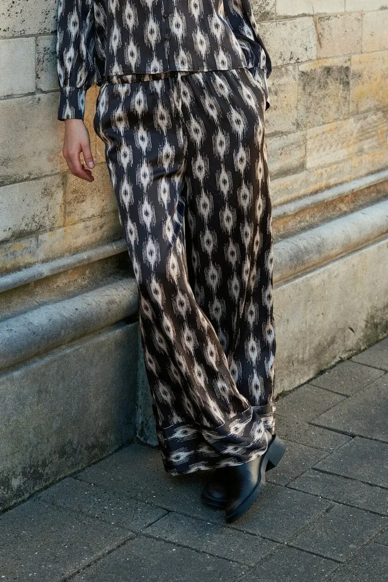 Neo Noir - Sora Ikat Pants 170975 - 676 - Dark Brown