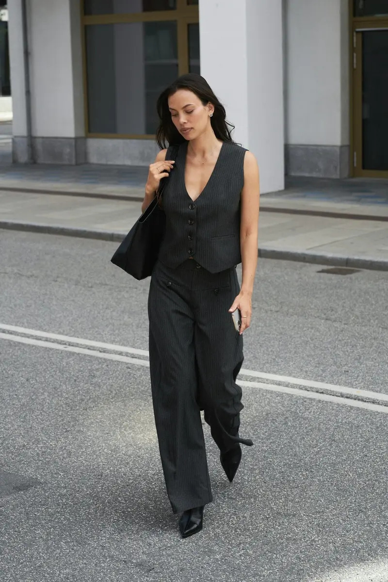 Neo Noir - Vendetta Slim Pinstripe Vest 170801 - 107 - Dark Grey Melange