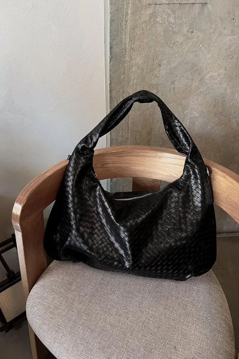 Noella - Peony Hobo Bag - 004 Black