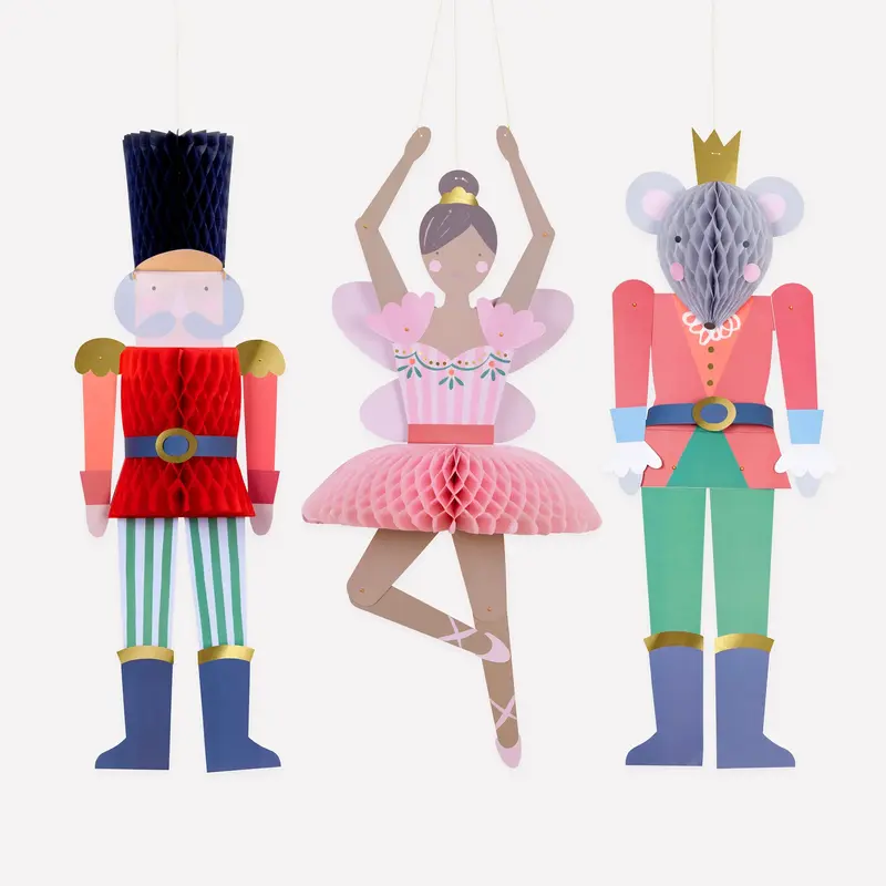 NUTCRACKER XL HANGING DECO
