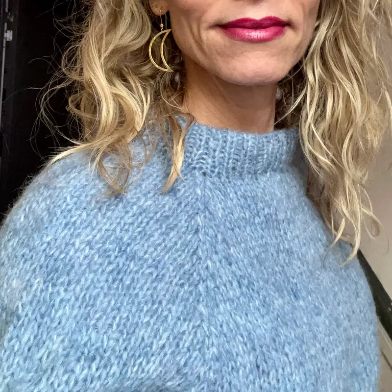 Peace sweater / Lyseblå