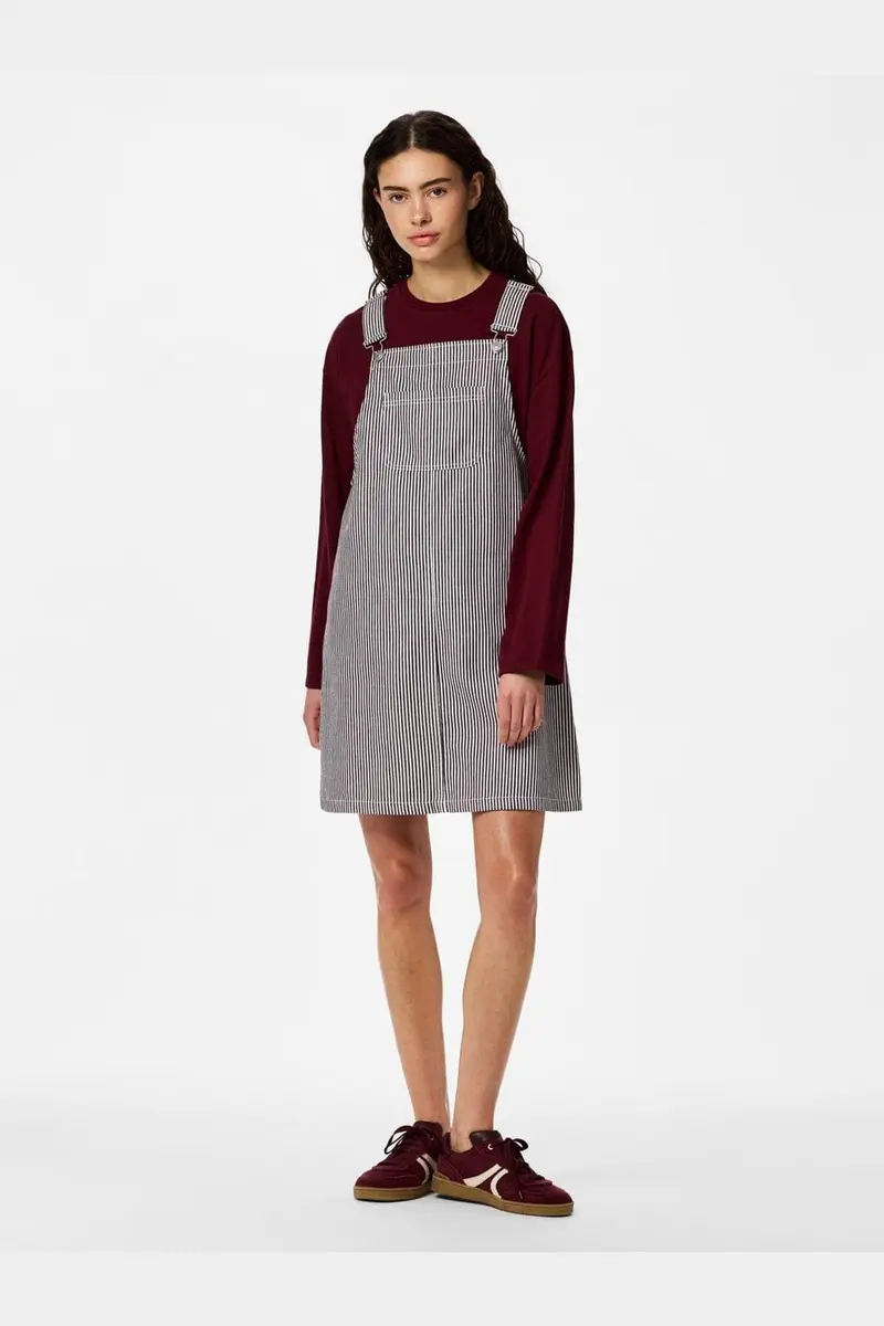 Pieces - Pcallo Dungaree Dress Fsy - 5105503 Winetasting Cloud Dancer