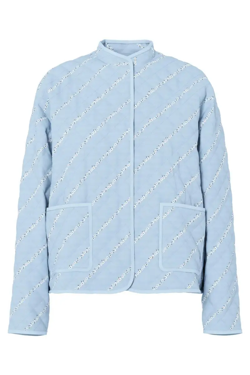 Pieces - Pcrikke Quilted Jacket - 4928323 Cashmere Blue Cloud Dancer & Black Flower