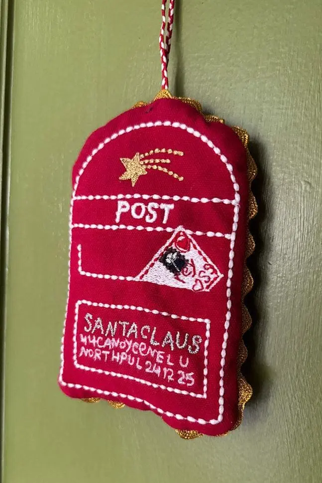 Sissel Edelbo - Santa'S Mailbox Ornament Se 2134 - Red