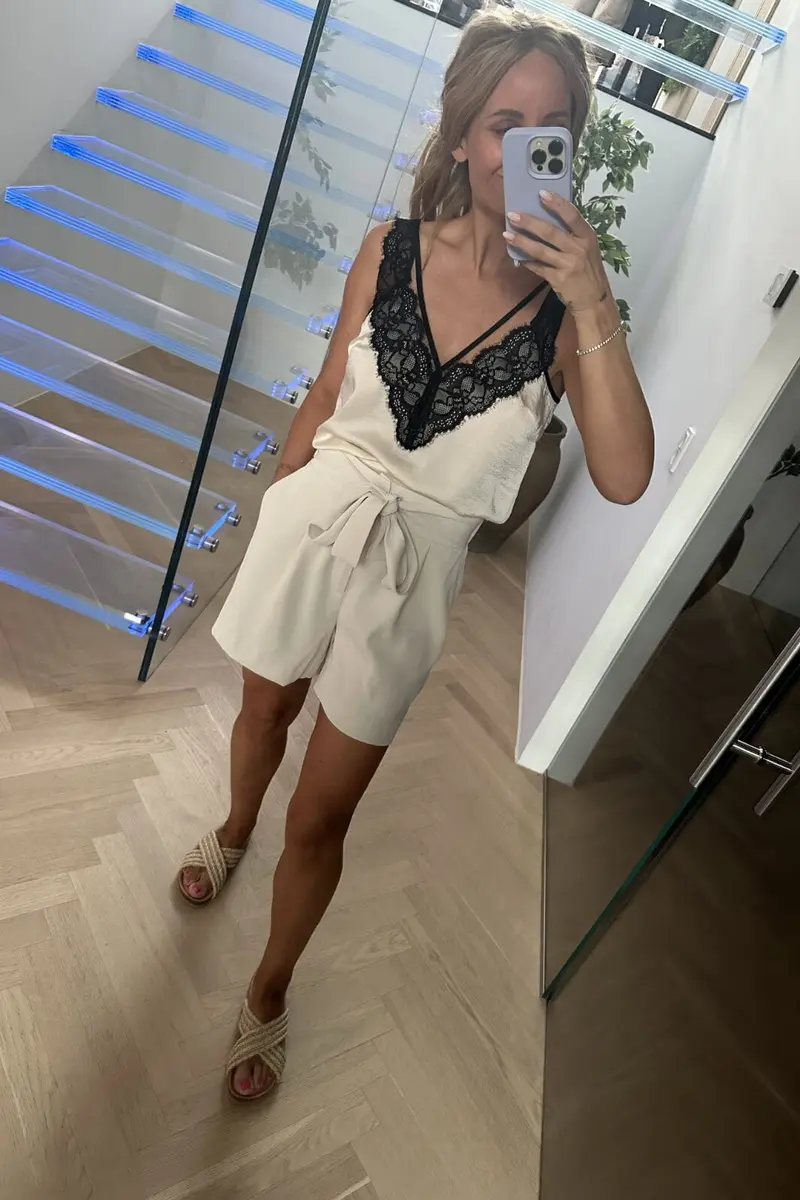 Valentin Studio - String Contrast Top - Creme