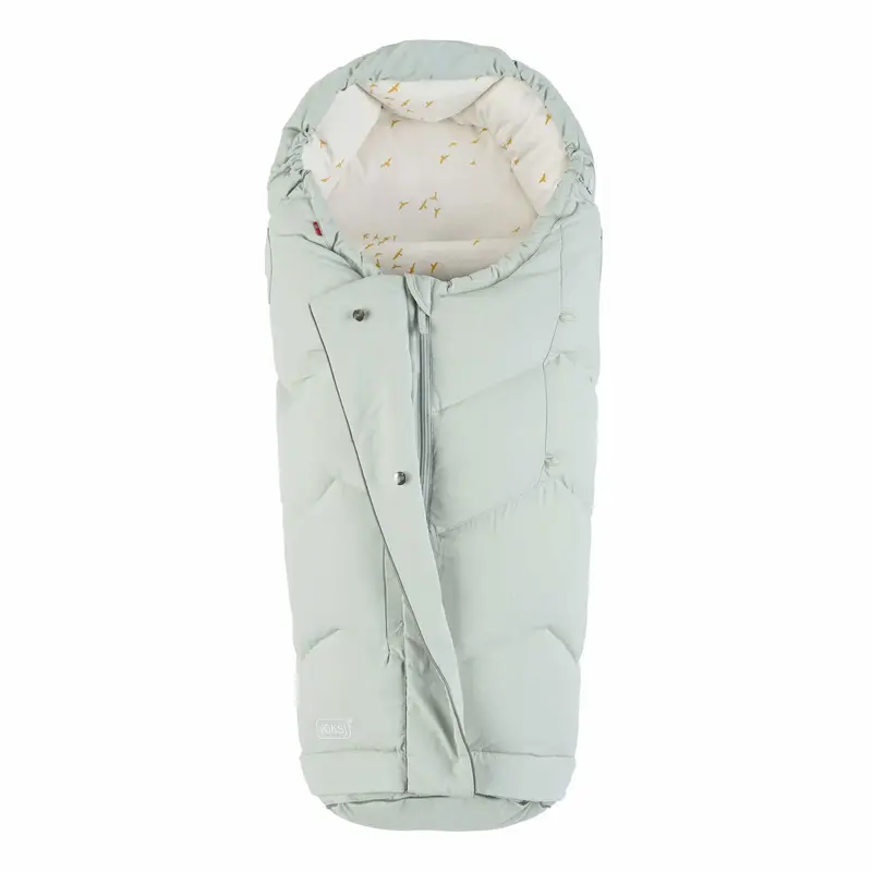 Voksi® City  Dusty Green flying